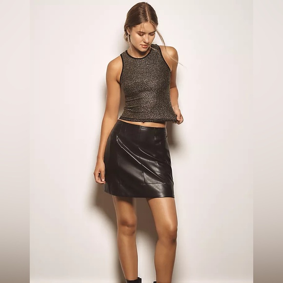 NWT The Reegan Seamless Lurex Ribbed Crop Tank By Anthropology in Color Black - Picture 1 of 4
